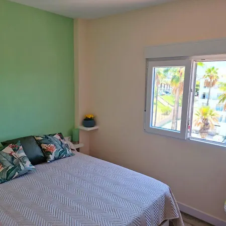 Increible Apartamento En Residencial Con Piscina. *